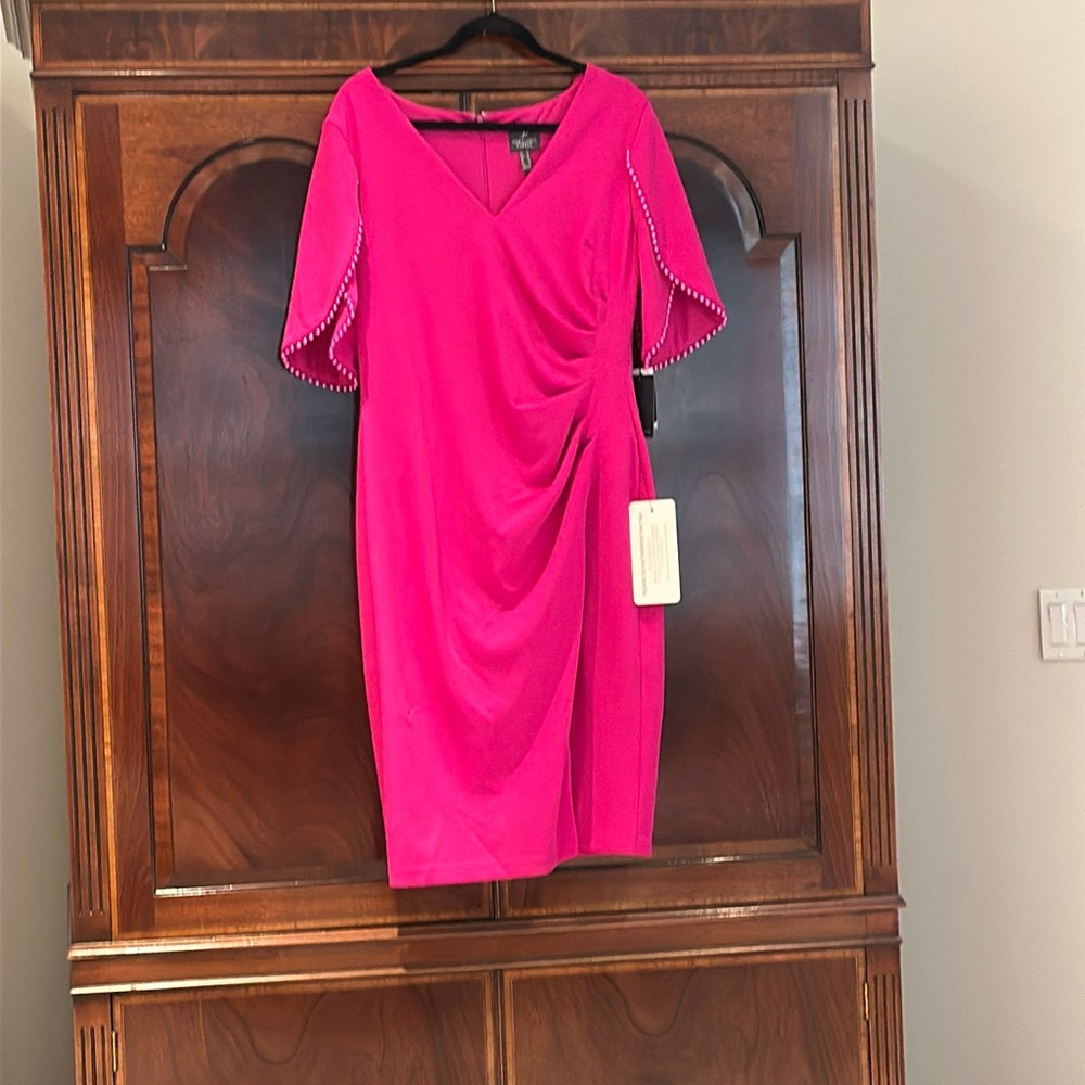 Knee length dress. Beautiful orchid color